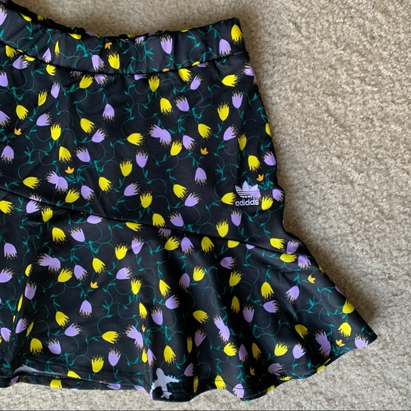 Adidas Originals All Over Print Floral Skirt - Picture 4 of 7